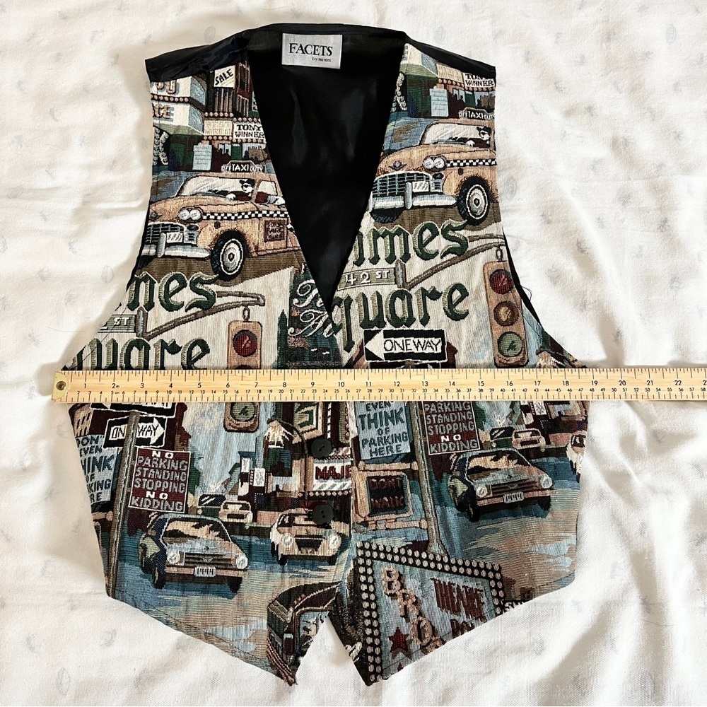 Vintage Facets by Mirrors City Street Life Tapestry Adjustable Vest - Size Large - Picture 15 of 16